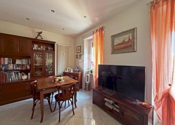 Three-room apartment Via della Carderia, Pinerolo - photo 4