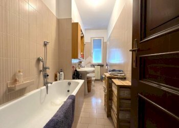 Three-room apartment Corso lima, Chiavari - photo 13