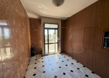 Three-room apartment Corso lima, Chiavari - photo 15