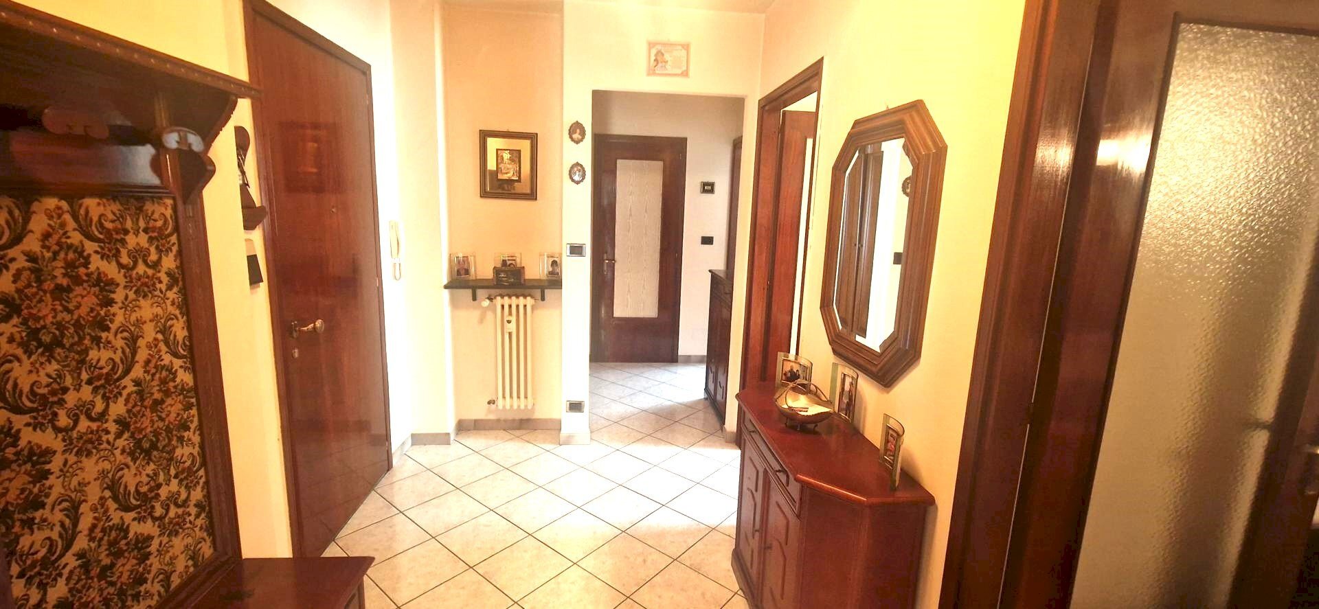 Three-room apartment Via Col.Alessi, Aosta - photo 2