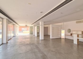 Locale Commerciale Mondragone - foto 4