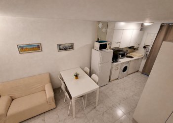 Soggiorno - Bilocale via San Donato, 53, Torino (zona San Donato) - foto 1