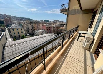Appartamento Genova (zona Sestri Ponente) - foto 2