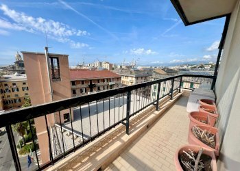 Appartamento Genova (zona Sestri Ponente) - foto 9