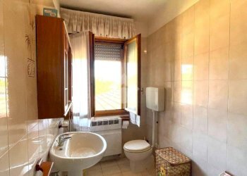 Four-room apartment Via Galileo Galilei, Malalbergo - photo 15