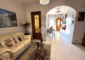 Three-room apartment Via Cavour, Moncalieri - photo 8