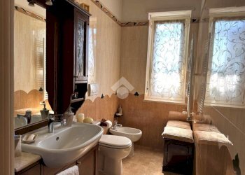 Three-room apartment Via Cavour, Moncalieri - photo 23