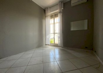 Three-room apartment Via toce, Torino (neighborhood Falchera) - photo 12