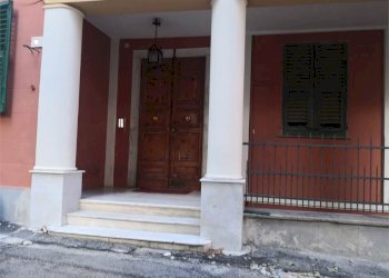 Two-room apartment Genova (neighborhood Castelletto) - photo 9