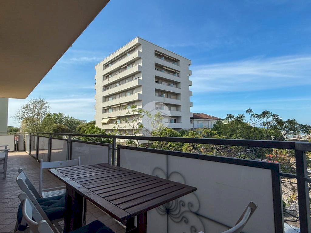 Three-room apartment Via Emilia, Misano Adriatico - photo 1