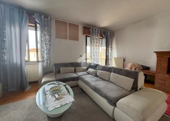 Four-room apartment Via Arturo Toscanini, Poggio Torriana - photo 2