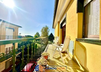 Two-room apartment Loano - photo 6