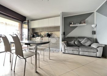 Three-room apartment Via Lussemburgo, Orbassano - photo 10