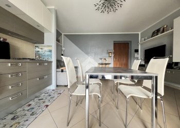 Three-room apartment Via Lussemburgo, Orbassano - photo 12
