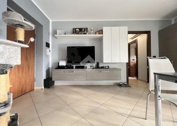 Three-room apartment Via Lussemburgo, Orbassano - photo 14