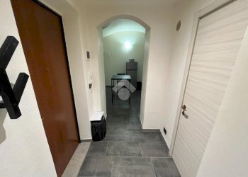 Two-room apartment Via Trento, Pinerolo - photo 12
