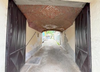 Semi-detached house Via Nazionale, Pinerolo - photo 2