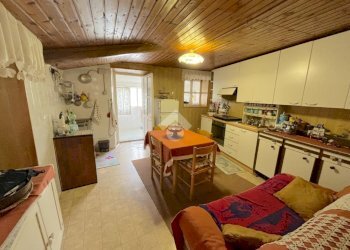 Semi-detached house Via Nazionale, Pinerolo - photo 12