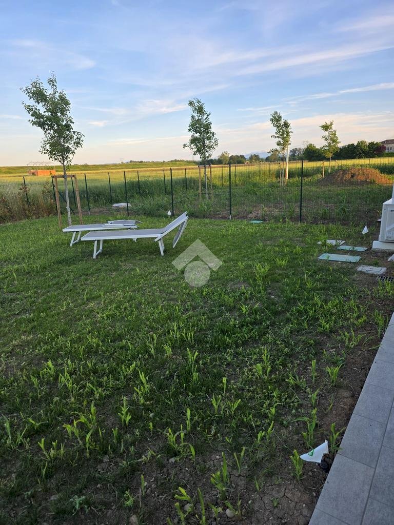 Apartment Strada Chiaviche, Parma (neighborhood Alberi) - photo 3