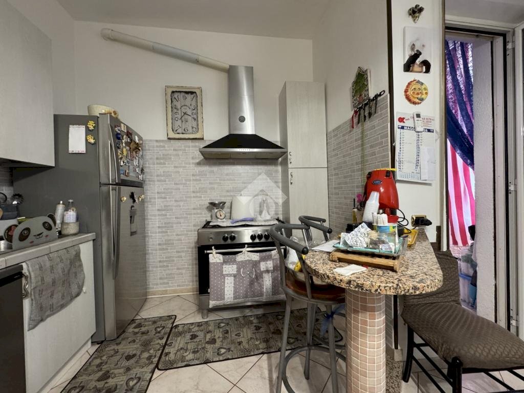 Three-room apartment Via Gaetano Donizzetti, Galliate - photo 2