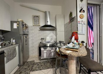 Three-room apartment Via Gaetano Donizzetti, Galliate - photo 2