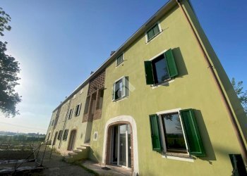 Semi-detached house Str. Cavi, Collecchio - photo 2