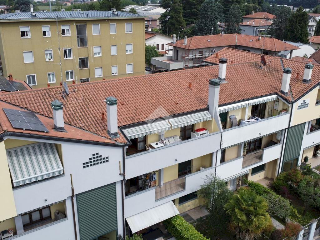 Three-room apartment Via Monte Rosa, Cerro Maggiore - photo 3