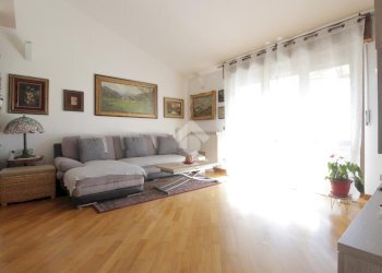 Three-room apartment Via Monte Rosa, Cerro Maggiore - photo 17