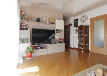 Three-room apartment Via Monte Rosa, Cerro Maggiore - photo 18