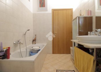 Three-room apartment Via Monte Rosa, Cerro Maggiore - photo 21