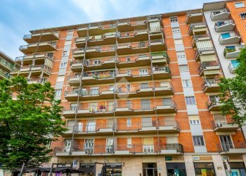 Two-room apartment Corso vercelli, Torino (neighborhood Rebaudengo) - photo 1