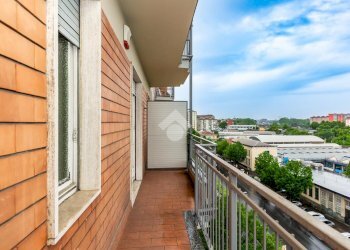 Two-room apartment Corso vercelli, Torino (neighborhood Rebaudengo) - photo 12