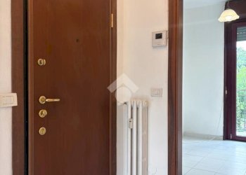 Three-room apartment Via Quarenghi Giacomo, Milano (neighborhood Gallaratese) - photo 6