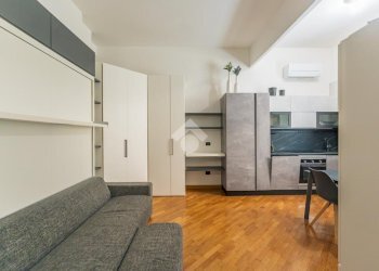 One-room apartment C.so di Porta Nuova, Milano (neighborhood Porta Nuova) - photo 2