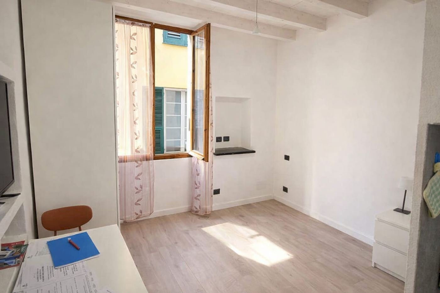 One-room apartment vico Salvaghi, Genova (neighborhood Centro Storico) - photo 2