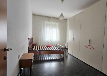 Four-room apartment VIA ALFREDO CATALANI, Genova (neighborhood Sestri Ponente) - photo 7