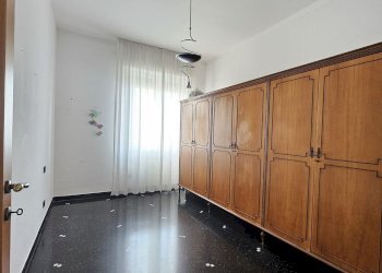 Four-room apartment VIA ALFREDO CATALANI, Genova (neighborhood Sestri Ponente) - photo 9