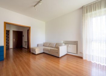 Three-room apartment Segrate - photo 6