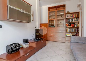 Two-room apartment Via Padulli, Milano (neighborhood Bande Nere) - photo 5