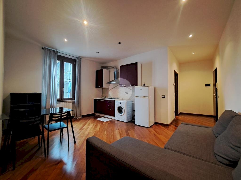 Three-room apartment Via Privata Publio Rutilio Rufo, Milano (neighborhood Affori) - photo 2