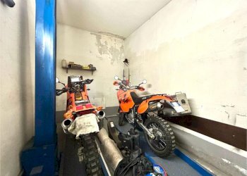 Box Corso Inghilterra, Torino (zona Cit Turin) - foto 8