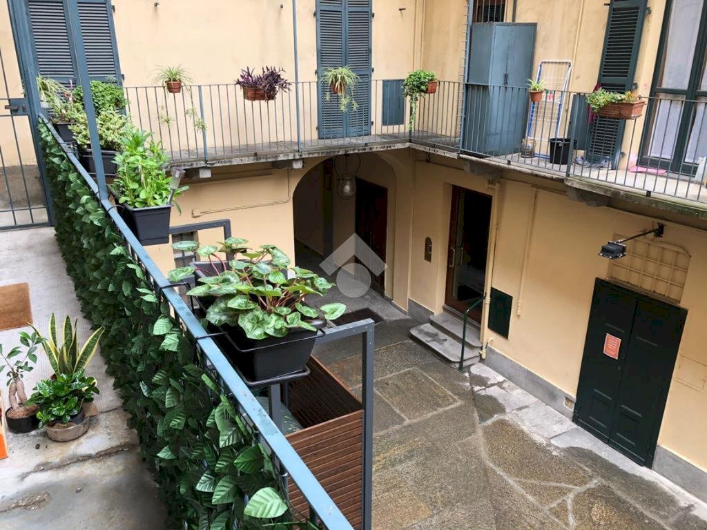 Bilocale Via Giuseppe Luigi Lagrange, Torino (zona Centro) - foto 1