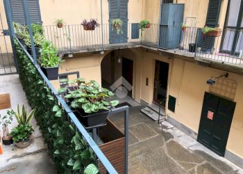Bilocale Via Giuseppe Luigi Lagrange, Torino (zona Centro) - foto 1