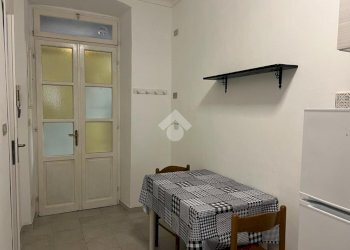 Bilocale Via Maria Vittoria, Torino (zona Centro) - foto 5