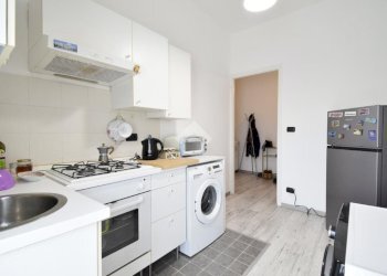 Three-room apartment Via Caterina Segurana, Torino (neighborhood Borgo Po) - photo 5