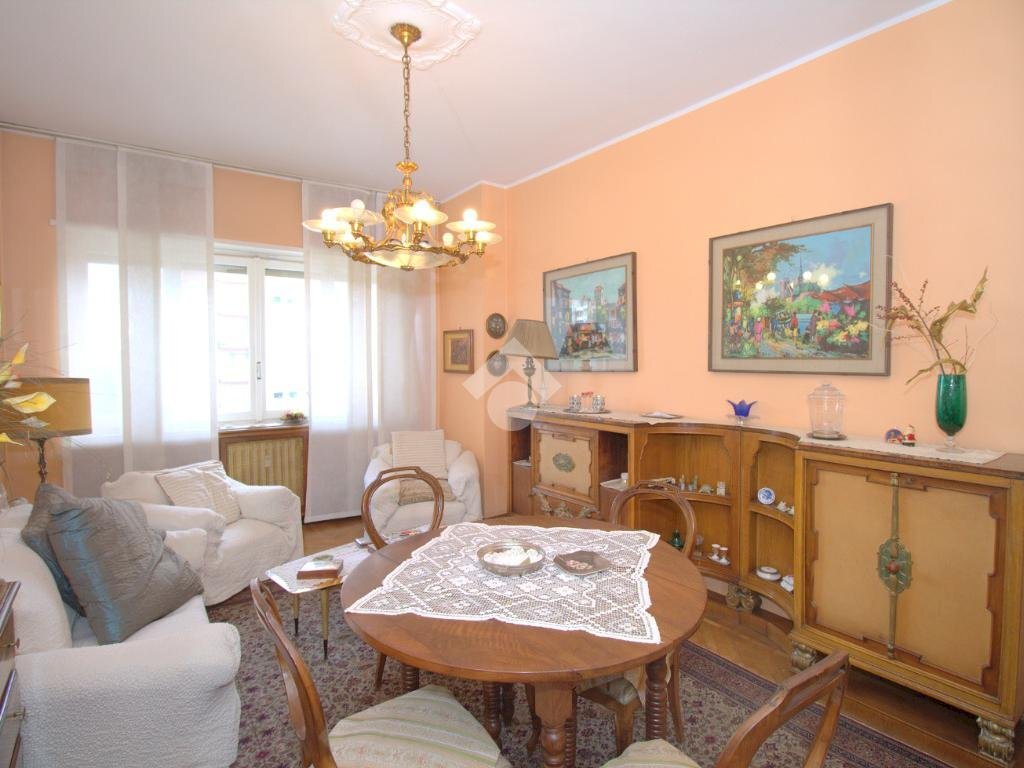 Four-room apartment Corso Filippo Brunelleschi, Torino (neighborhood Pozzo Strada) - photo 3