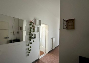 Two-room apartment Via Giuseppe Massarenti, Bologna (neighborhood Massarenti) - photo 5