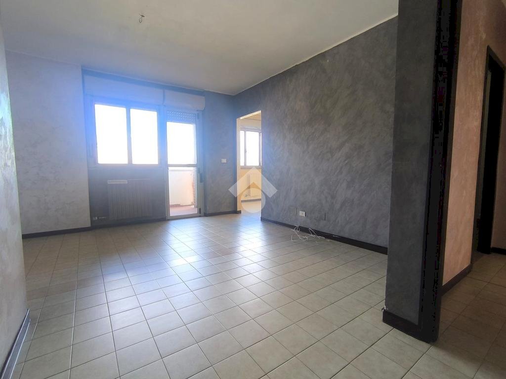 Four-room apartment Viale Paolo Borsellino, Alessandria - photo 3