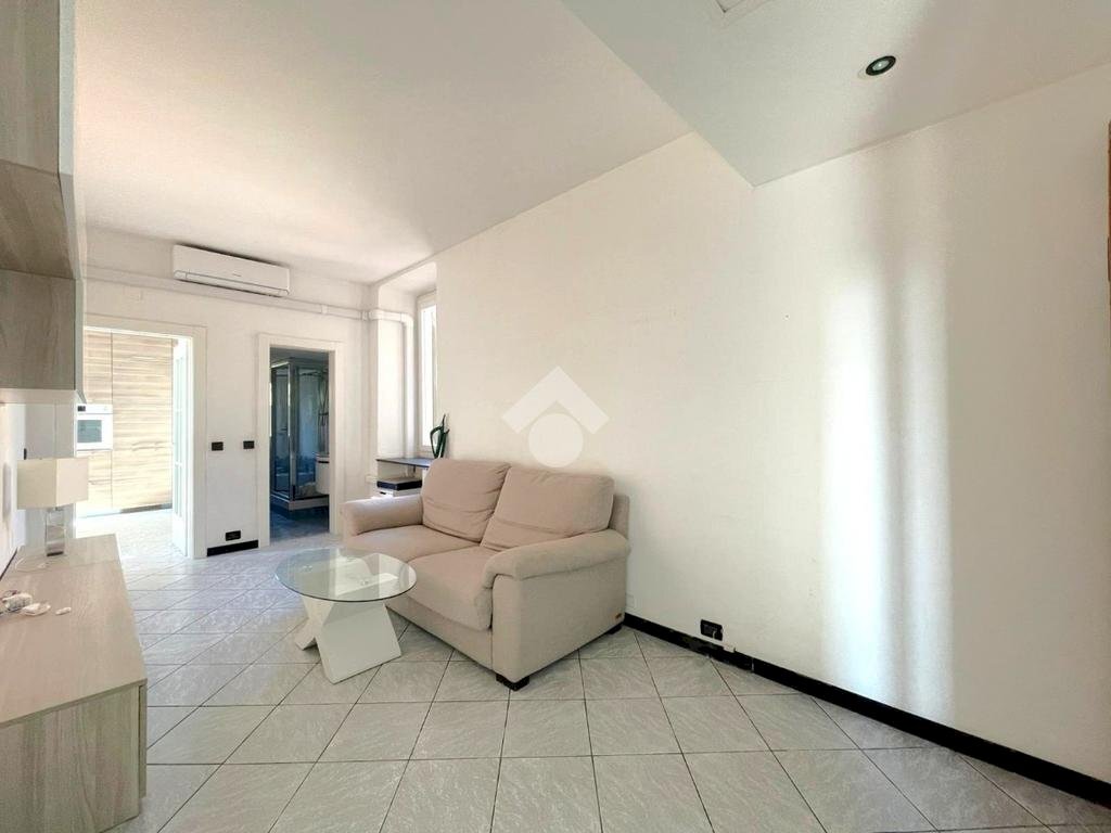 Quadrilocale Via Pietro Balestrazzi, Genova (zona Oregina) - foto 3