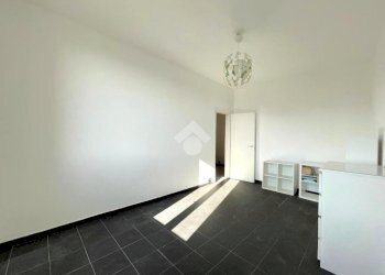 Quadrilocale Via Pietro Balestrazzi, Genova (zona Oregina) - foto 8
